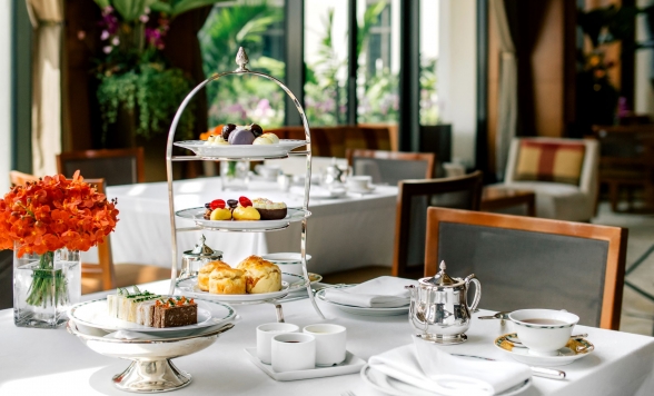 5つ星ホテル・ペニンシュラホテル「 THE LOBBY」でアフタヌーンティー